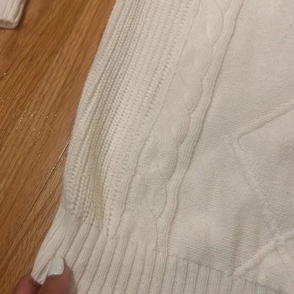 Long-sleeve Sweater Dress - Picture 4 of 4